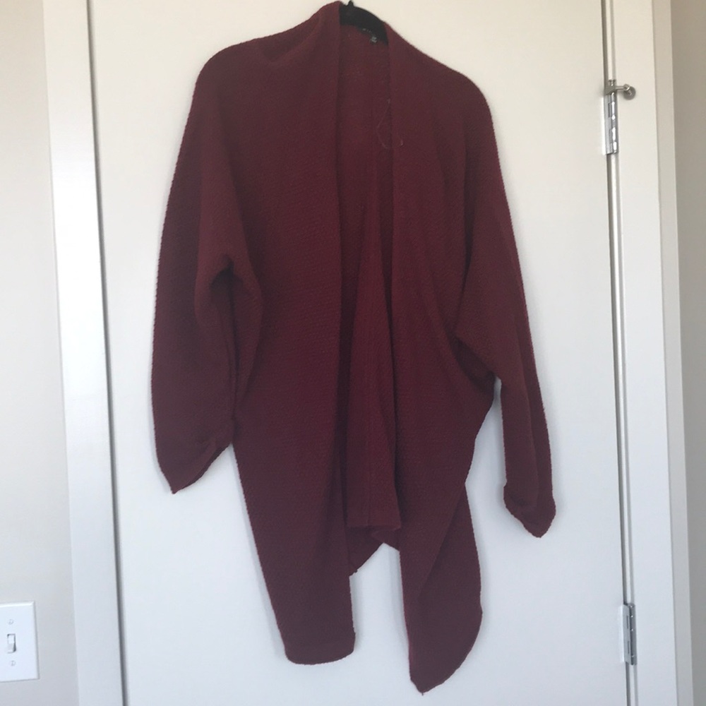 Maroon/ red sweater